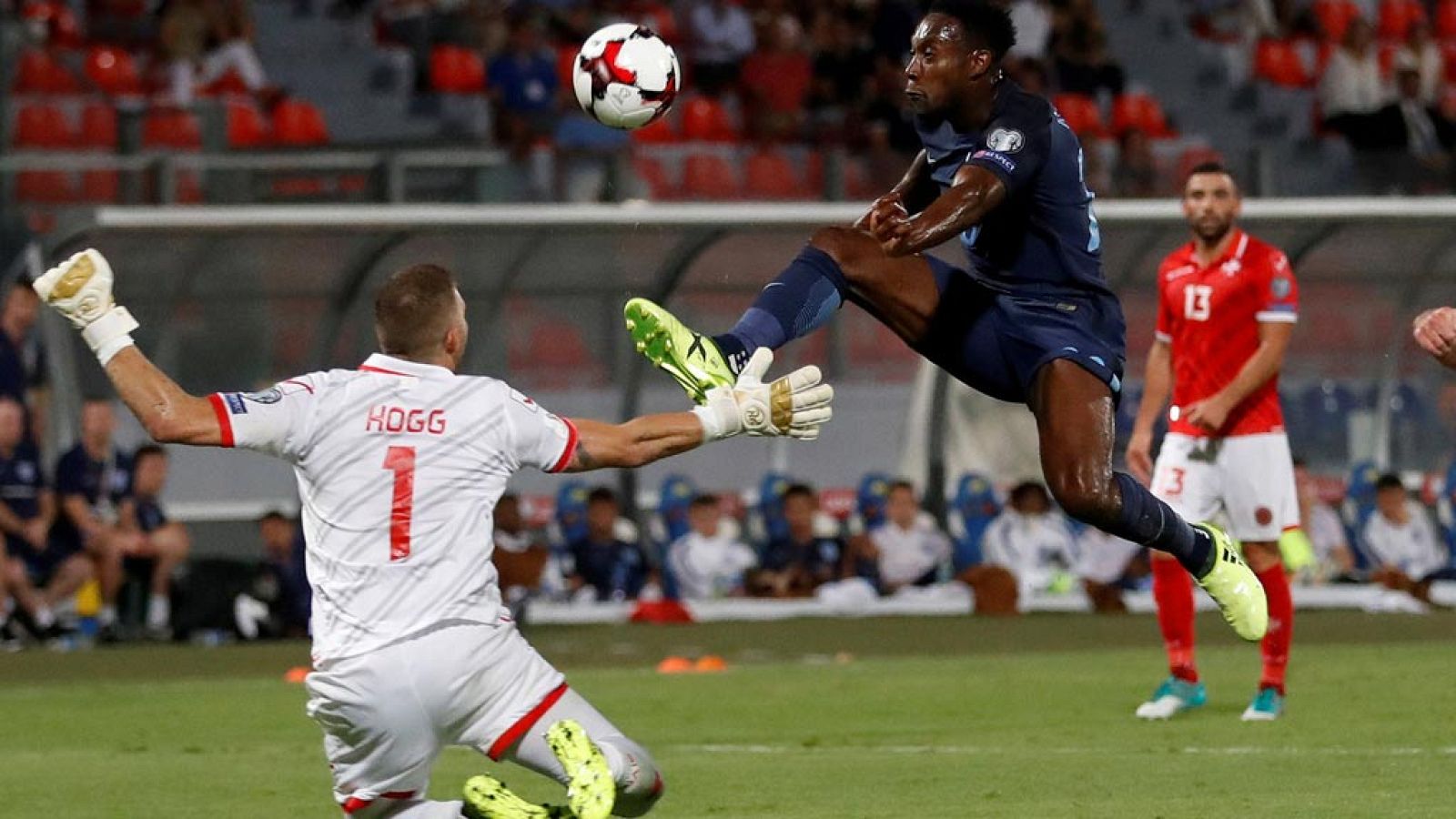 Inglaterra y Alemania encarrilan su clasificación al Mundial | Ver