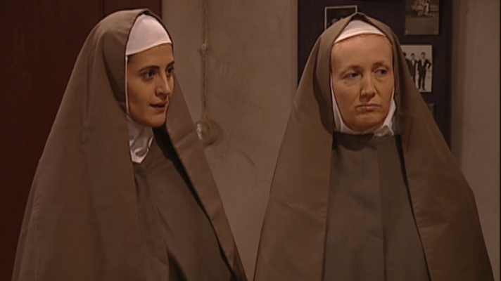 Amar en tiempos revueltos - Episodio 14