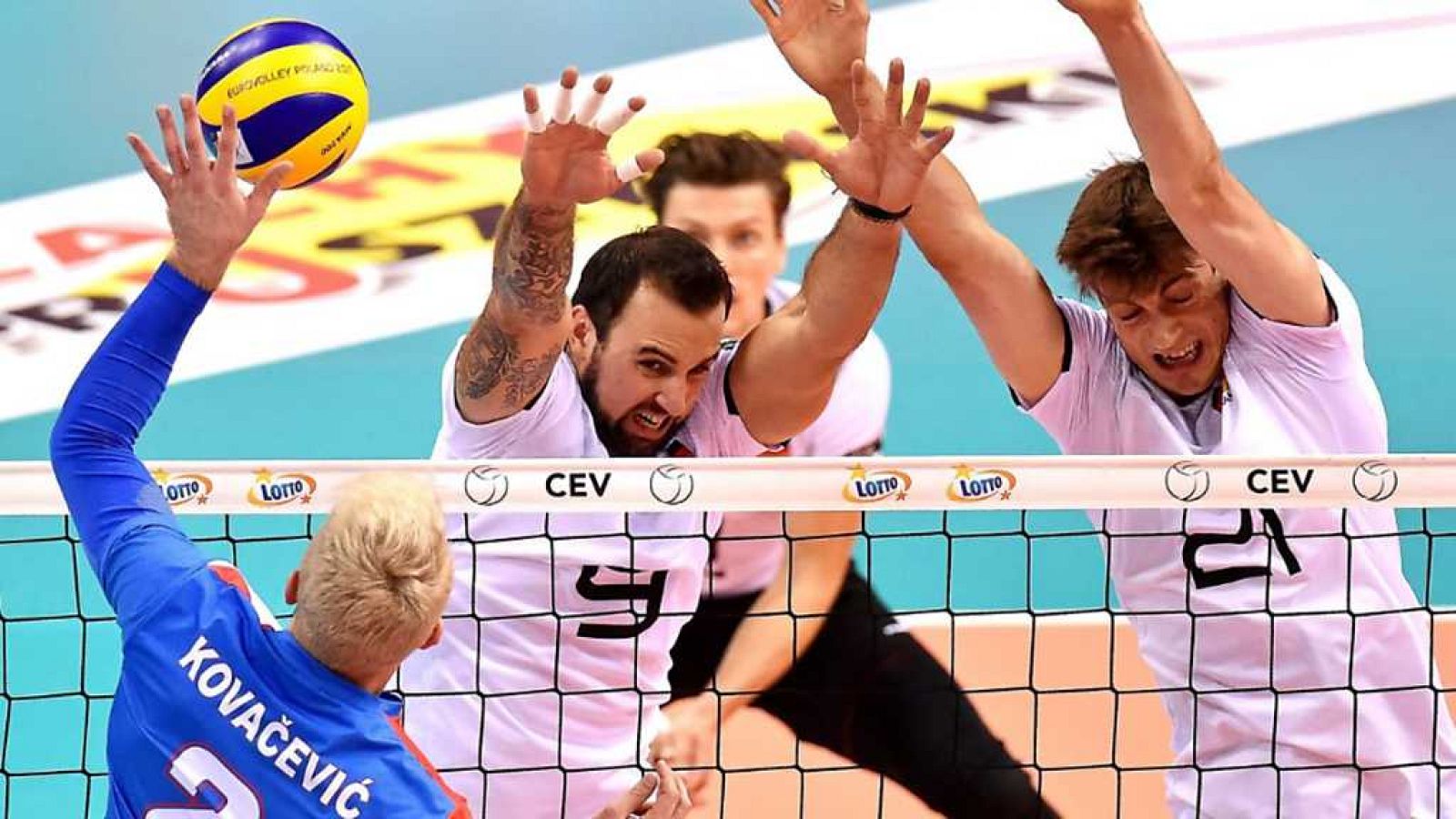 Voleibol - Campeonato de Europa Masculino 1ª Semifinal: Serbia - Alemania, desde Cracovia (Polonia)