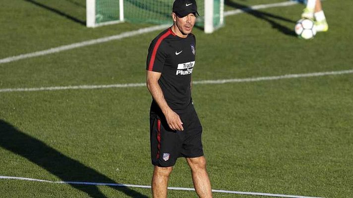 Telediario 1 - Simeone amplía su contrato con el Atlético por dos temporadas