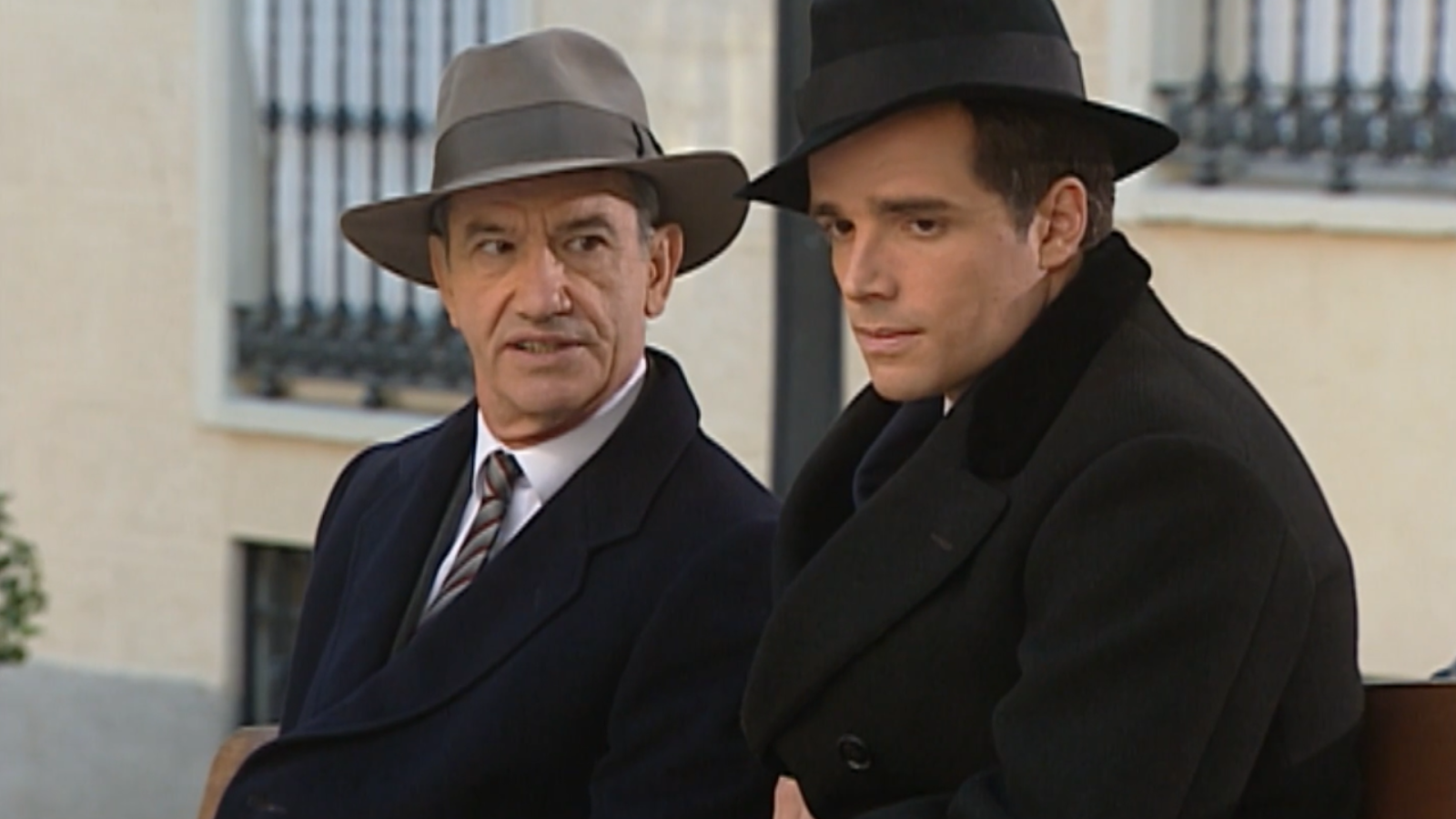 Amar en tiempos revueltos - T2 - Episodio 25 - Ver ahora