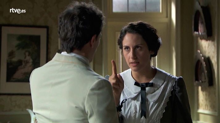 Acacias 38 - Lolita regaña a Antoñito por roba la joya