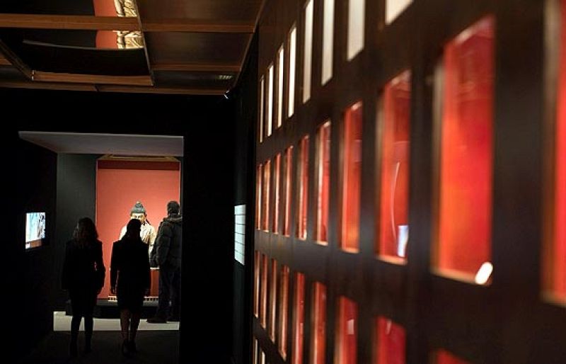 Hoy se ha podido ver en París una colección de arte muy especial. Son más de 700 obras que decoraron la vida del modisto Yves Saint Laurent. Se subastarán a partir del lunes y su valor total podría alcanzar los 300 millones de euros.