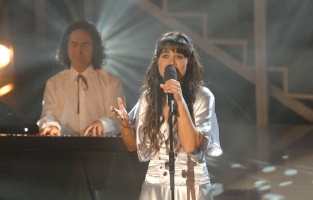 Eurovisión - Gala 2 - Virginia