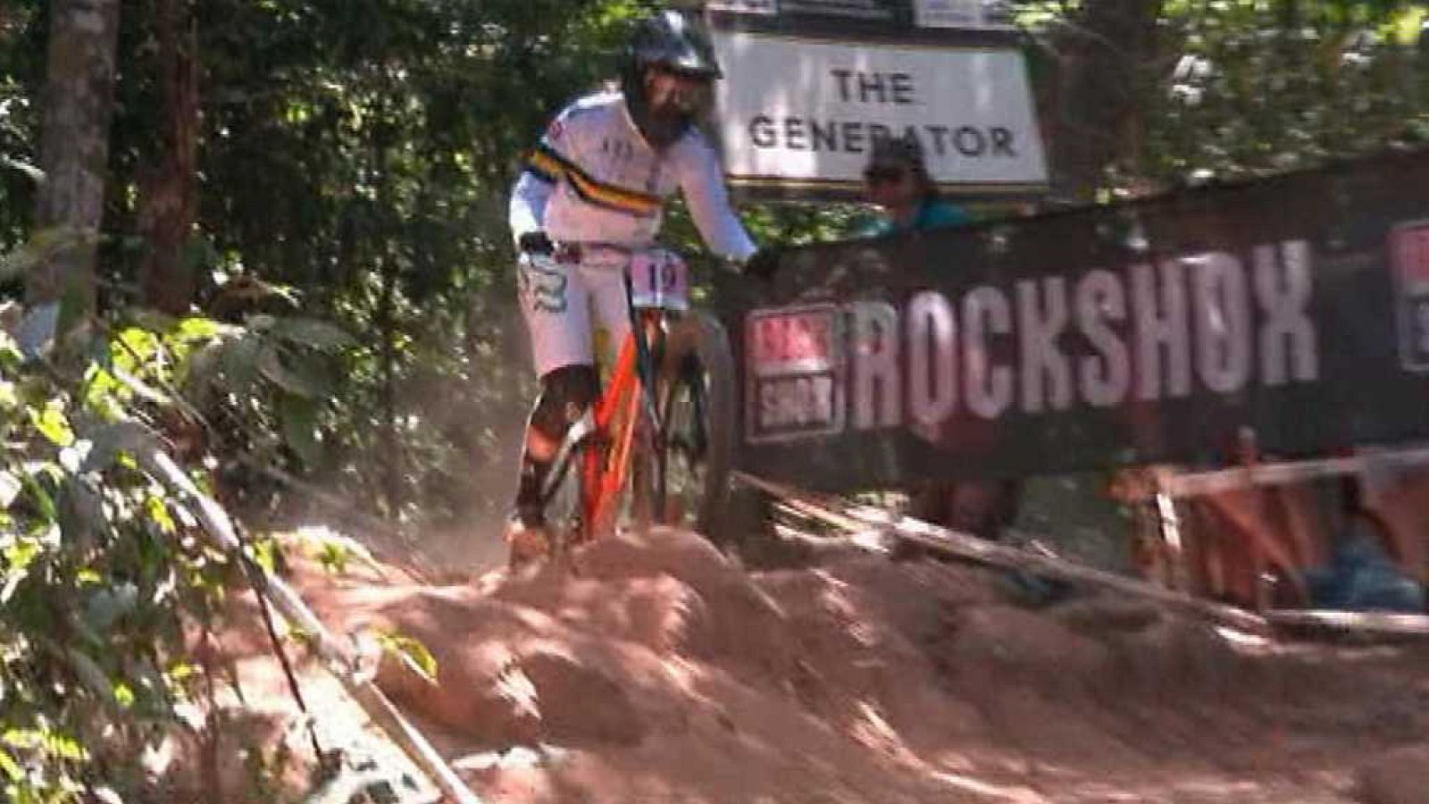 Mountain Bike - Campeonato del Mundo. Prueba Descenso Élite Femenina desde Cairns (Australia) - ver ahora