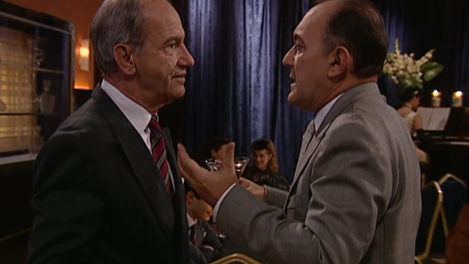 Amar en tiempos revueltos - T2 - Episodio 53 - Ver ahora