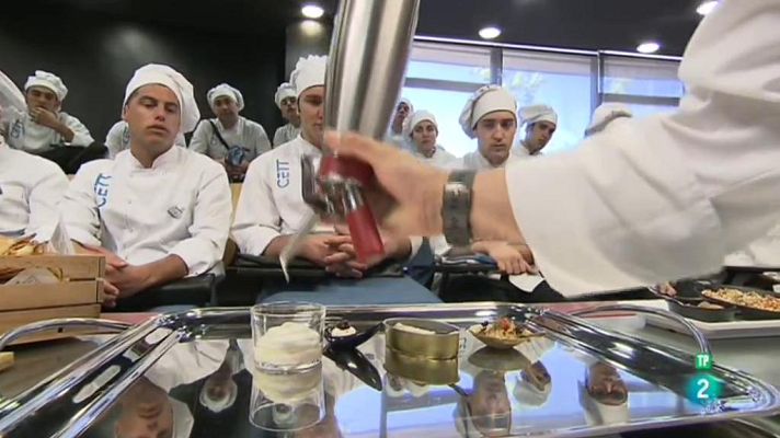 Cinc dies a... - El CETT és una escola d'hoteleria, gastronomia i turisme