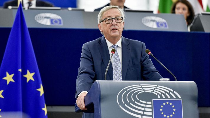 Telediario 1 - Jean Claude Juncker propone una mayor integración europea como respuesta a las crisis