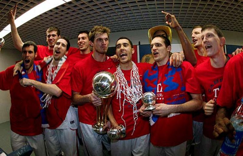 El Tau se proclama campeón de la Copa del Rey - Baloncesto en RTVE | Ver