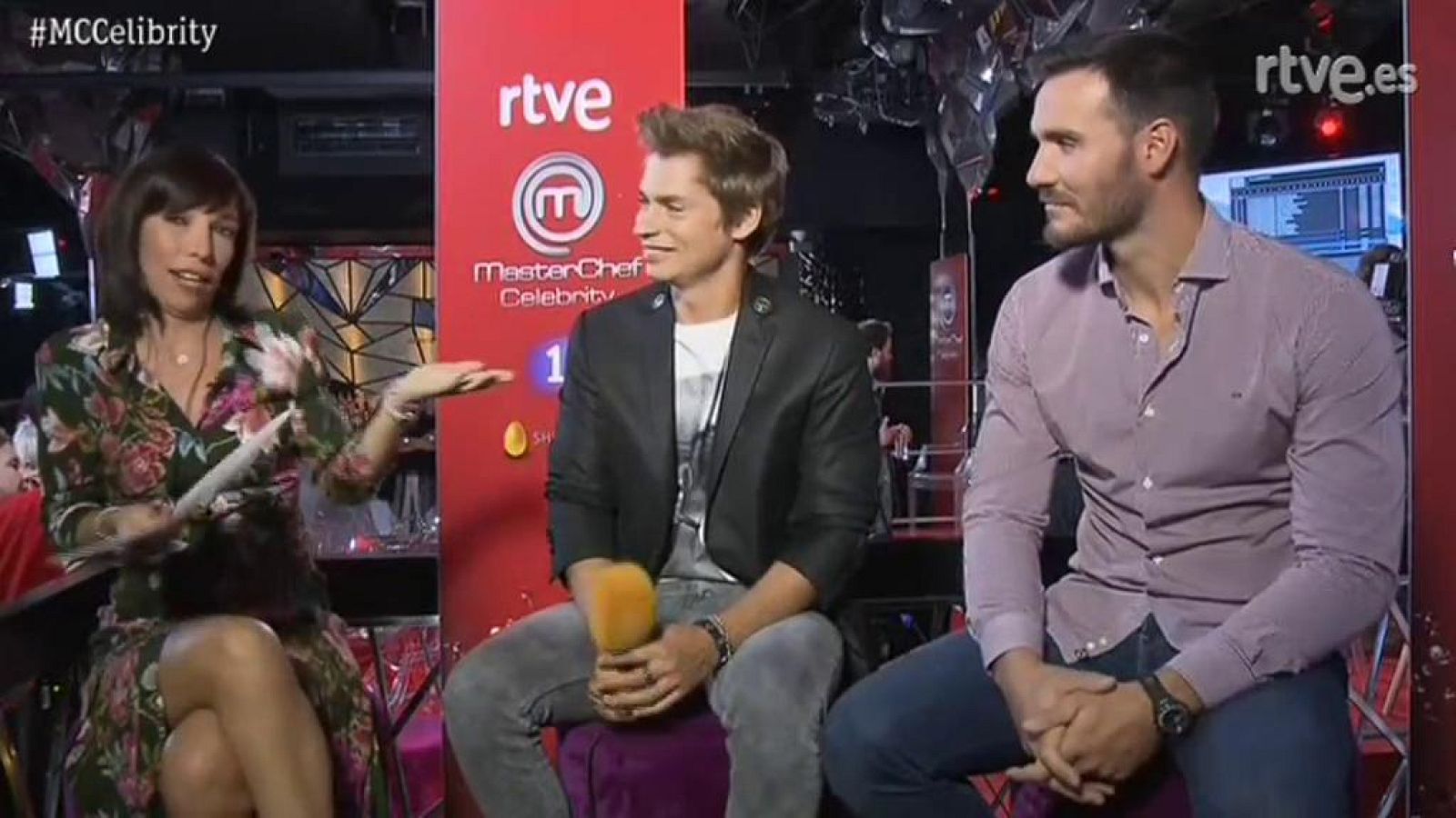 Carlos Baute y Saúl Craviotto desvelan que han creado un chat de MasterChef Celebrity - MasterChef Celebrity | Ver