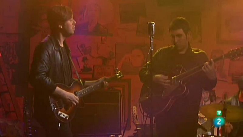 M�sics - Los �tomos: "Shake it"