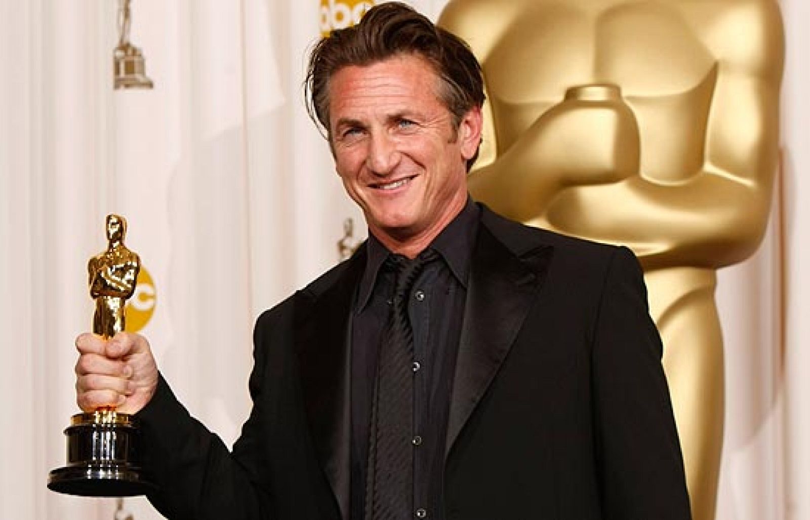 Sean Penn, Oscar al Mejor Actor | Ver