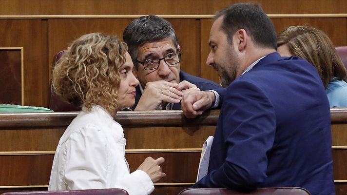Telediario 1 - El PSOE vota en el Congreso contra de apoyar al Gobierno en su acción por el 1-O