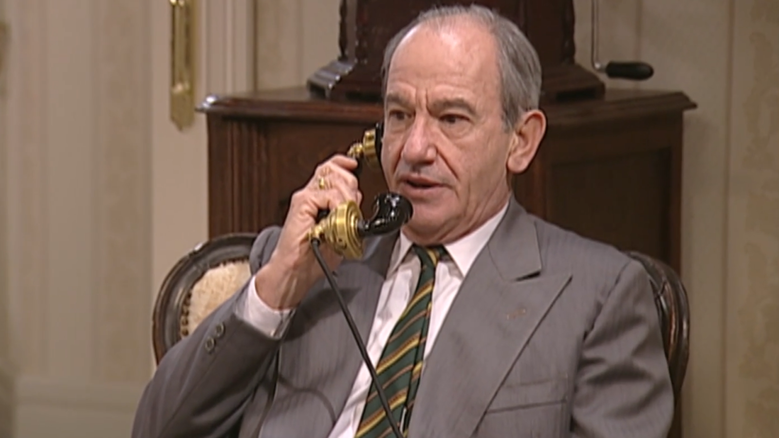 Amar en tiempos revueltos - T2 - Episodio 98 - Ver ahora