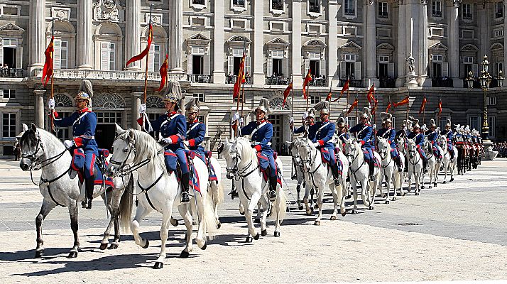 - Relevo solemne de la Guardia Real (SDR)