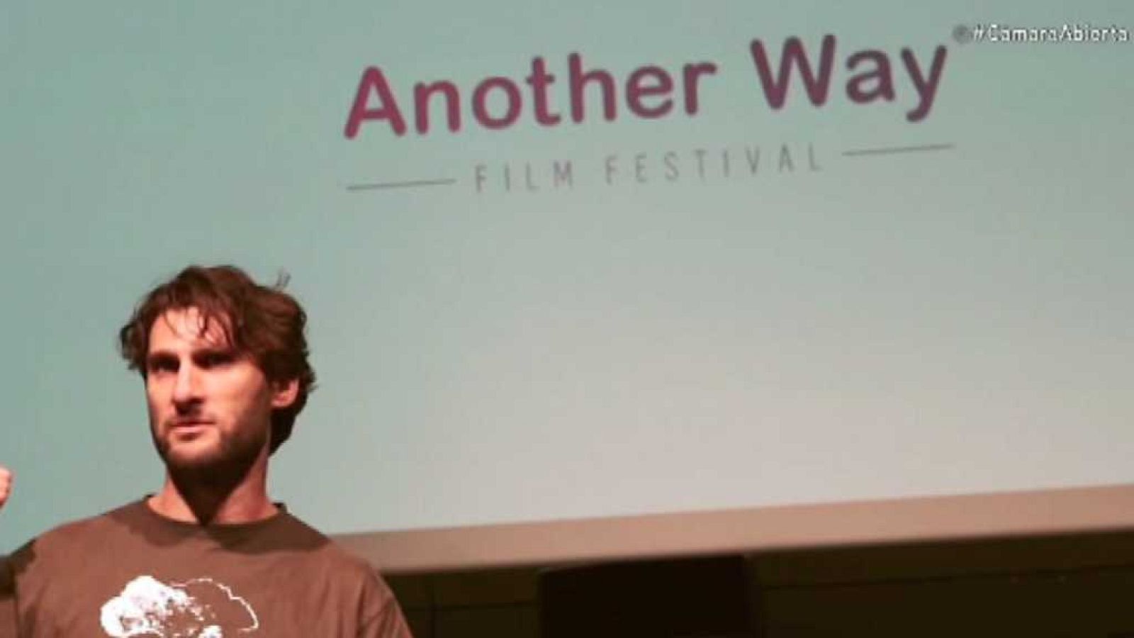 Cámara abierta 2.0 - Another Way Film Festival, Patricia Fornos, Rufus T. Firefly y Lambert Wilson... - ver ahora