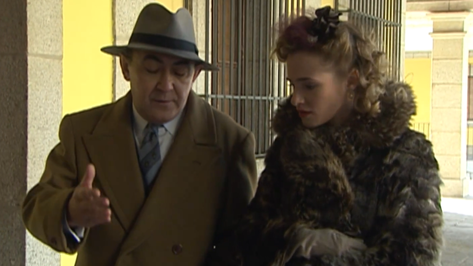 Amar en tiempos revueltos - T2 - Episodio 104 - Ver ahora