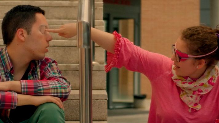 Telediario 1 - El cortometraje 'Cumplevidas' sirve como terapia de ayuda a muchos menores enfermos de cancer