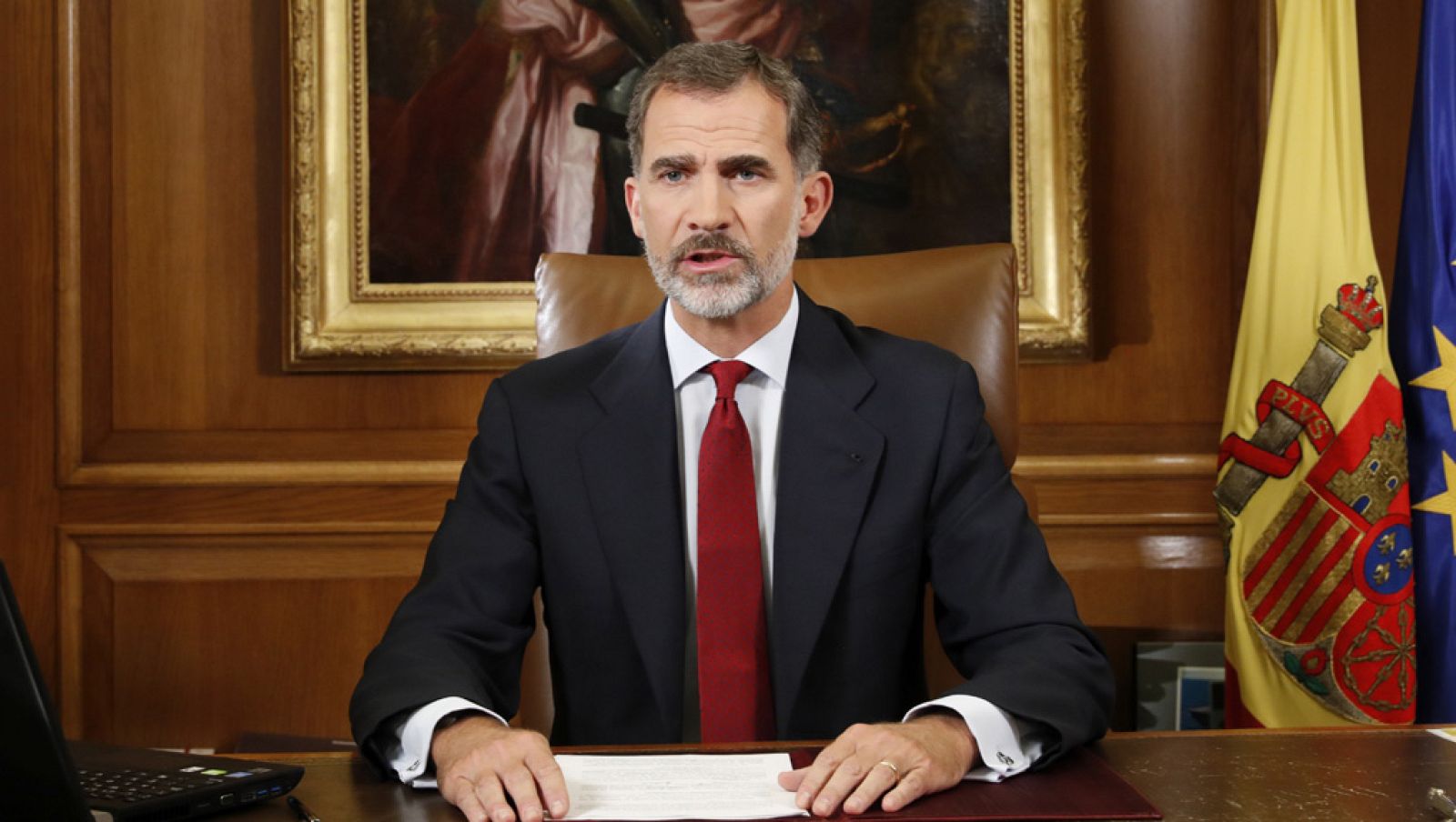 Felipe VI: "Determinadas autoridades de Cataluña han demostrado una deslealtad inadmisible con los poderes del Estado"