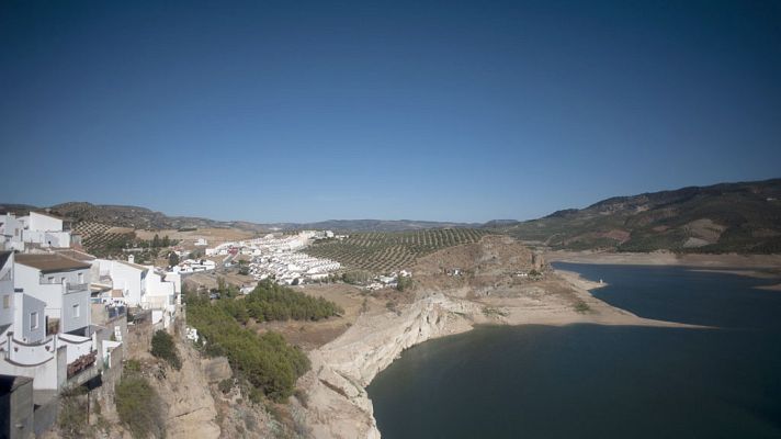 El tiempo - Tiempo seco y soleado en la mayor parte de España  pero con chubascos en Levante