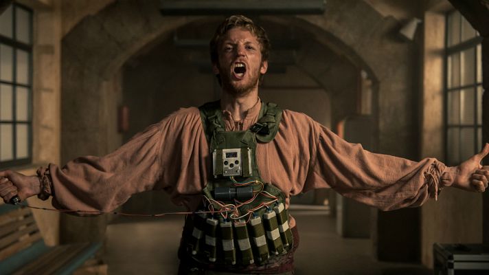 El Ministerio del Tiempo - Una bomba se cuela en el Ministerio