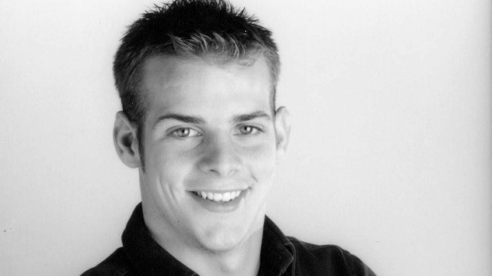 Operación Triunfo 2001 - Álex canta por primera vez en OT