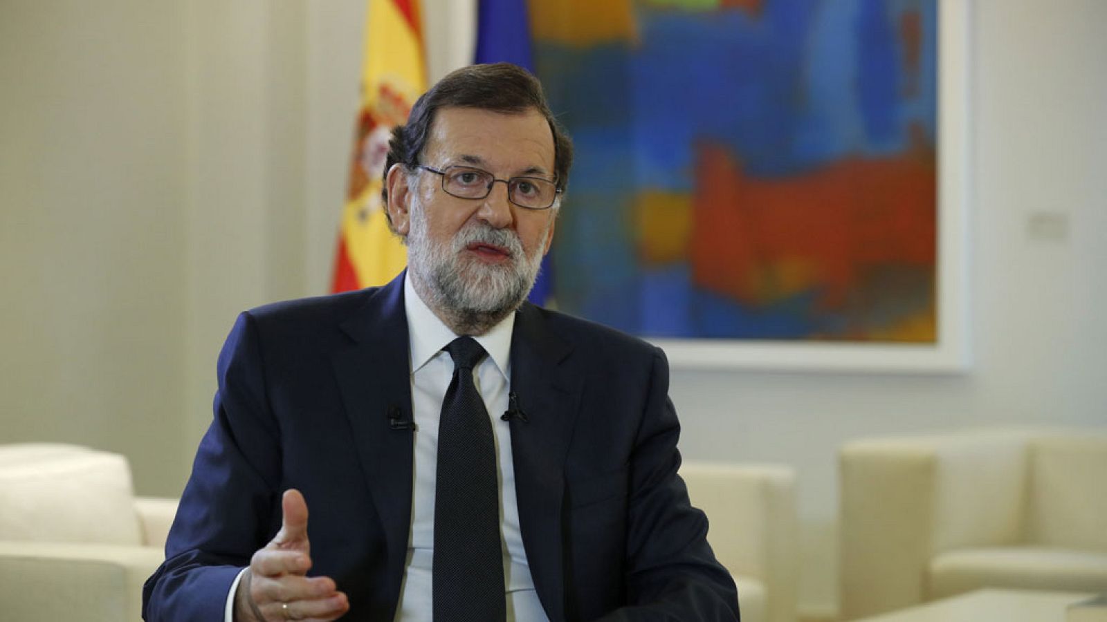Rajoy afirma que "el Gobierno impedirá que cualquier declaración de independencia se plasme en algo" - Informativo 24h | Ver