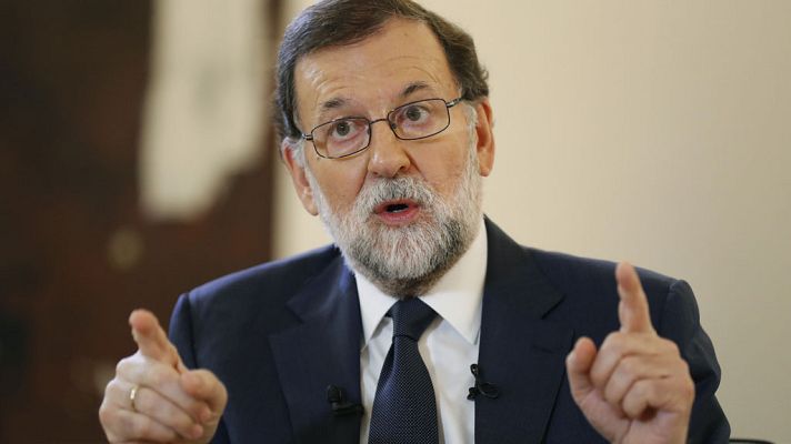 Telediario 1 - Rajoy responderá con la ley a la DUI