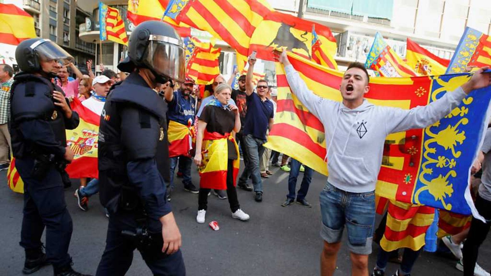 L'Informatiu - Comunitat Valenciana - 10/10/17 - ver ahora