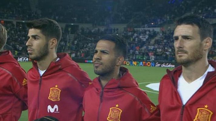  - Viera triunfa con la selección