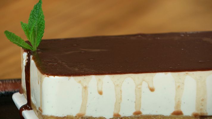 RTVE Cocina - Dulce de queso con tofe de chocolate