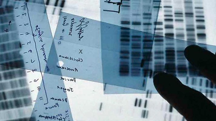 Documenta2 - ADN: Súper policía ADN