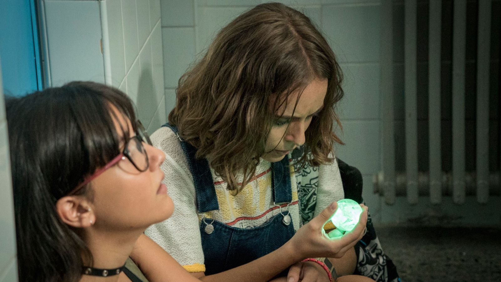 La piedra hace que Bea tenga visiones