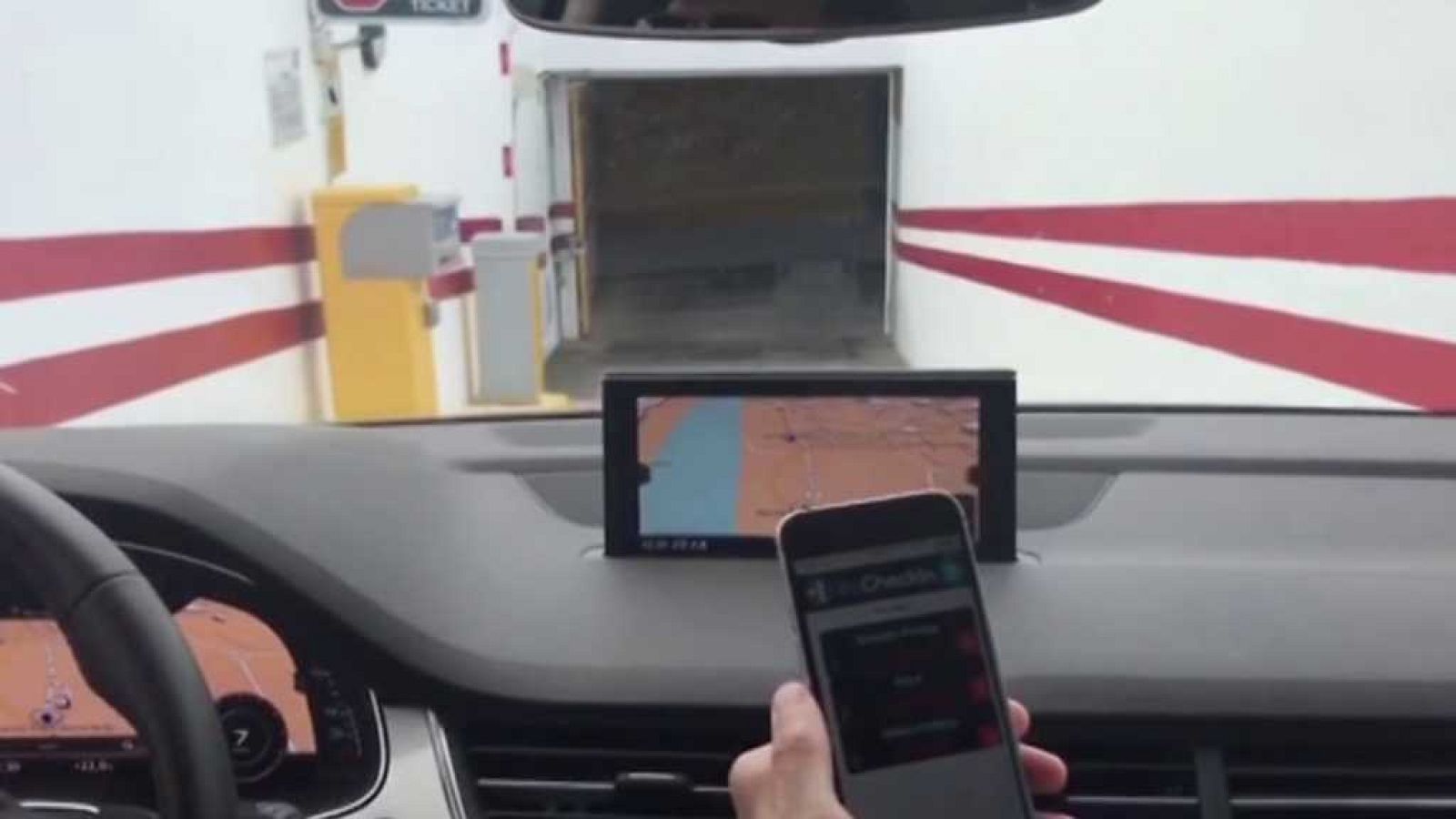 Zoom Net - South Summit, Beoplay E8, Nokia 8 y Assassin's Creed Origins - ver ahora