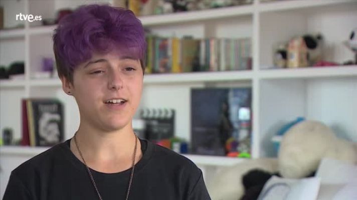 Crónicas - Claudia quiere ser tatuadora profesional