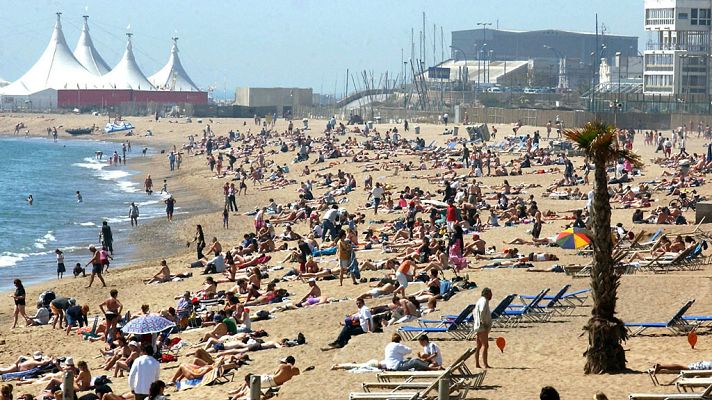 Telediario 1 - Cae un 15% la actividad turística en Cataluña desde el 1 de octubre