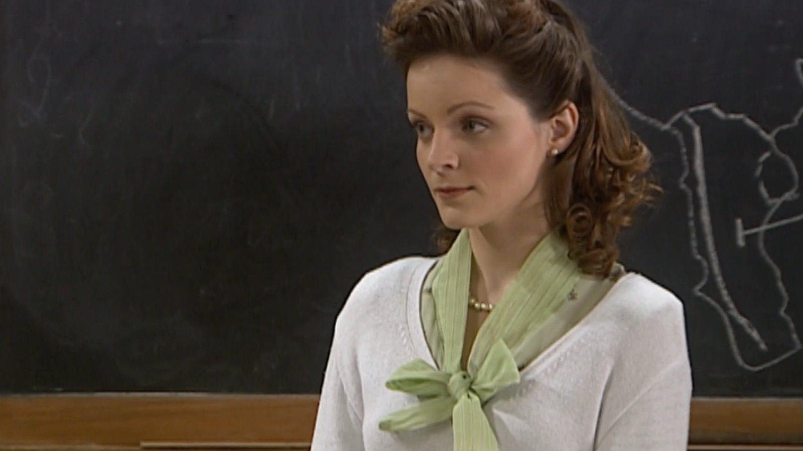 Amar en tiempos revueltos - T2 - Episodio 145 - Ver ahora