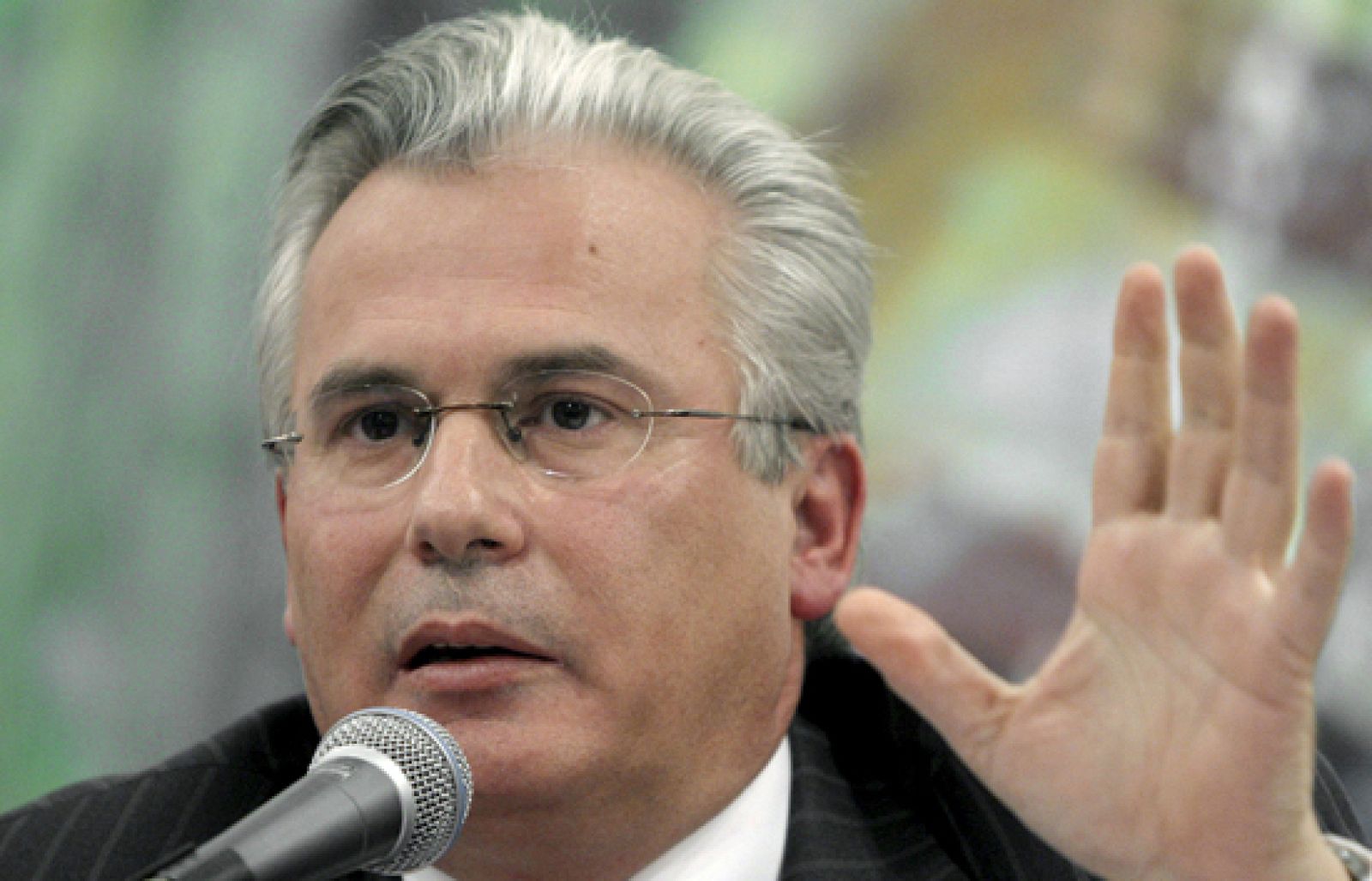 Telediario 1 en cuatro minutos - 25/02/09 | Ver