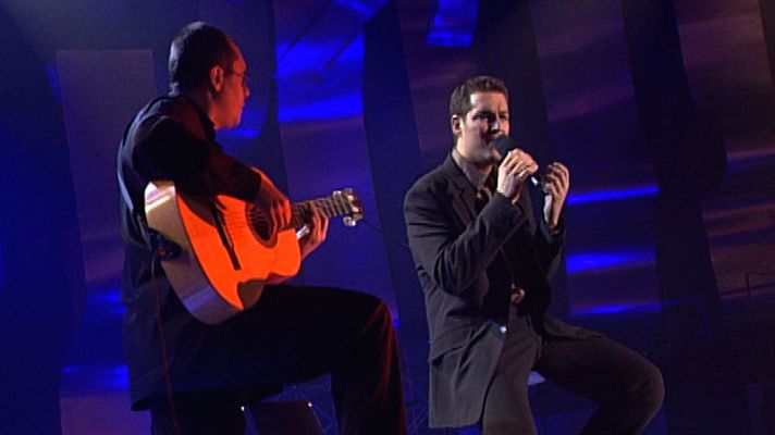 Operación Triunfo 2001 - Manu Tenorio - Aquellas pequeñas cosas