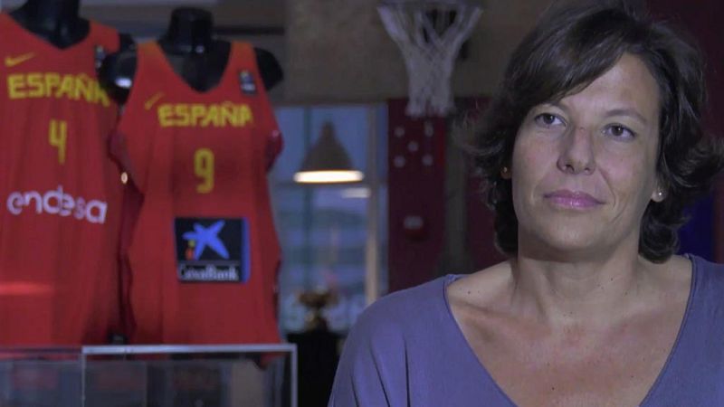 Laura Grande: "Decidí que un cáncer no me iba a retirar" - Baloncesto en RTVE | Ver