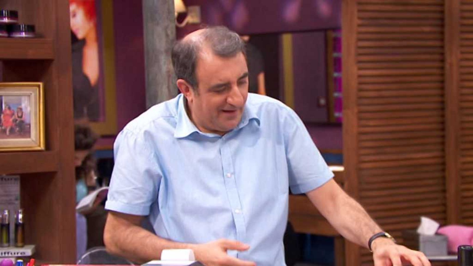 La Peluquería - La calva de Pepe - ver ahora