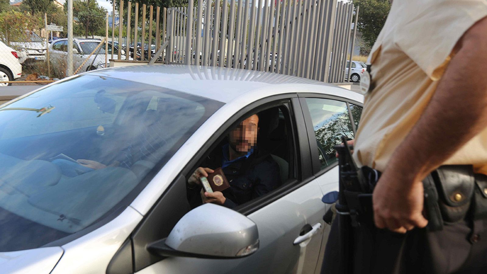 La Guardia Civil registra el Centro de Telecomunicaciones de la Generalitat por el referéndum del 1-O