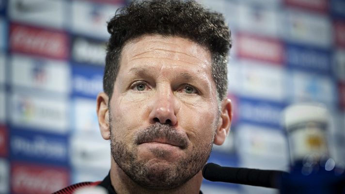 Telediario 1 - Simeone: "Cuando salimos campeones perdimos en Almería y Levante"