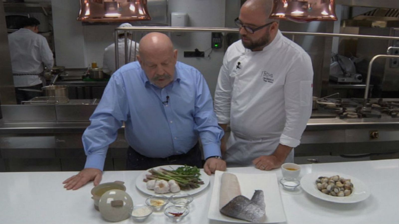 Merluza de pincho de Burela en salsa verde