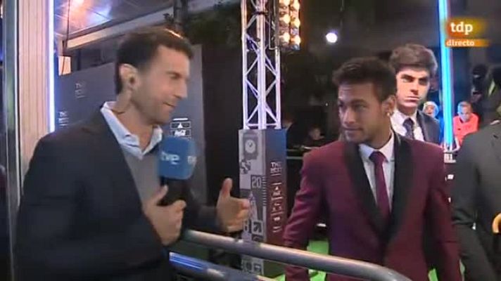  - Neymar: "Estoy feliz en París"