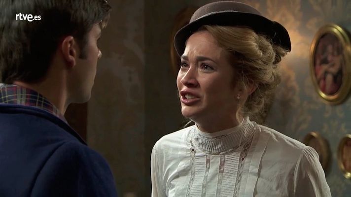 Acacias 38 - Elvira acude furiosa a casa de Simón