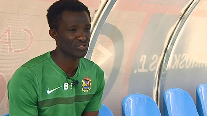 Telediario 1 - Baba Sule, de campeón del mundo a utillero del Fuenlabrada