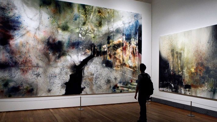 Telediario 1 - El artista que reivindica la pólvora como "creadora de belleza"