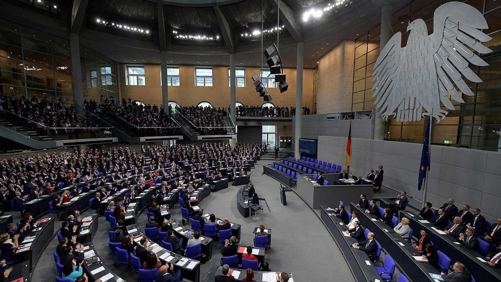 El Parlamento alemán se constituye con todas las fuerzas decididas a marginar a la ultraderecha