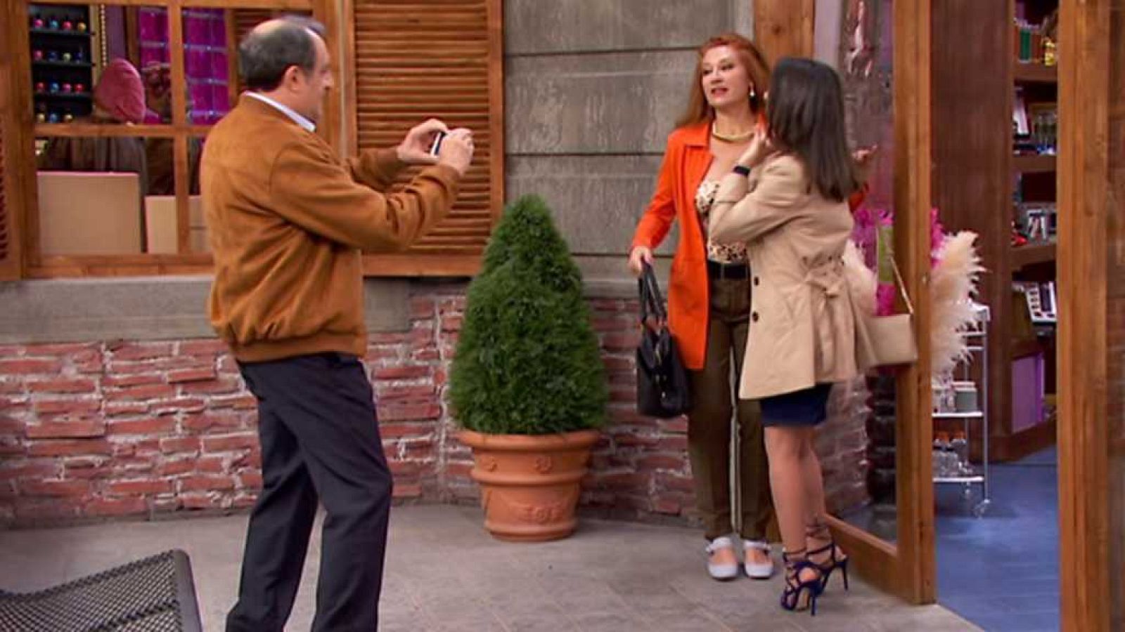 La Peluquería - Servicio privado - ver ahora